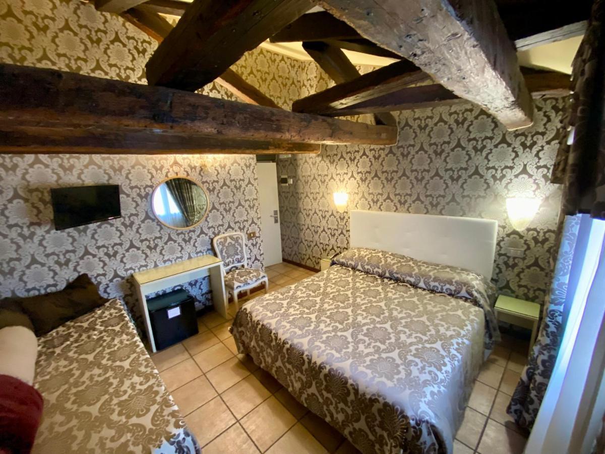 Bridge Hotel Venise